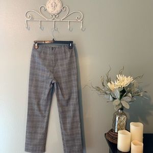 Gianni Bini Pants & Jumpsuits - Gianni Bini pants Gianni Bini Pants & Jumpsuits - Gianni Bini pants